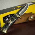 buck knife with cover and box